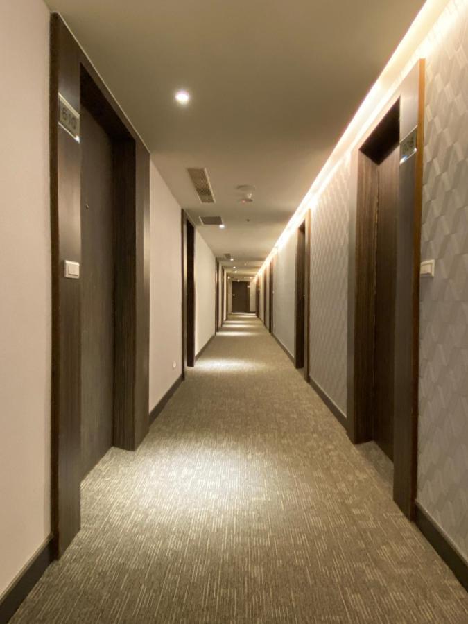 Fu Kuang Hotel Pingtung Exterior foto